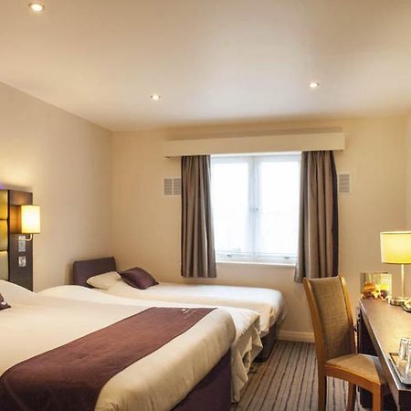 Premier Inn Aberdeen Airport - دايس المظهر الخارجي الصورة